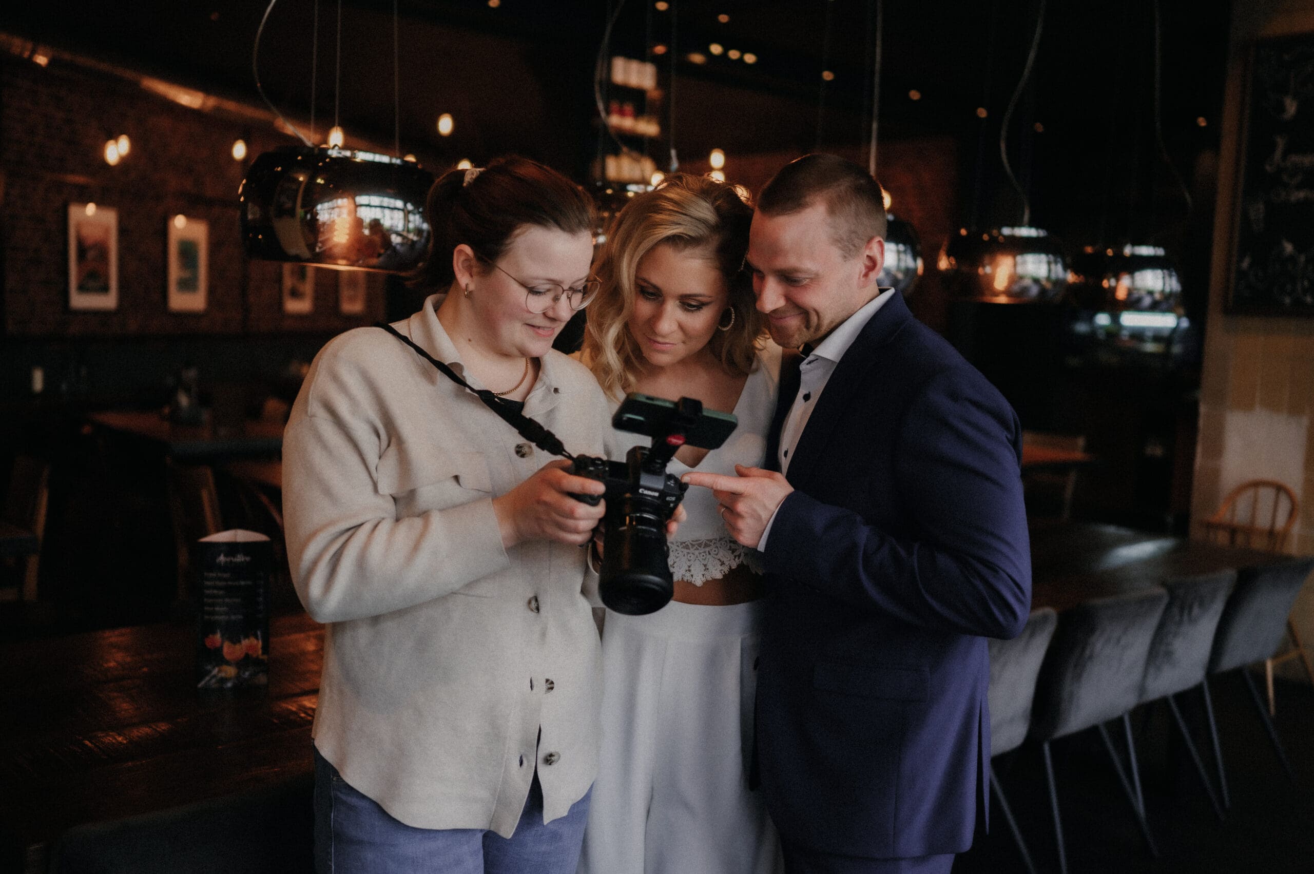 Hochzeitsfotografin als wichtige Dienstleisterin